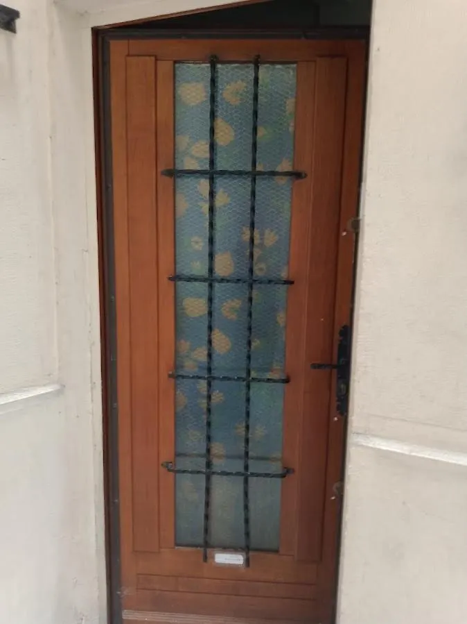 Petite Maison: Charming Self-Clean Stay in Prime Location Paris