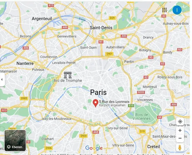 Petite Maison: Charming Self-Clean Stay in Prime Location Paris Apartment